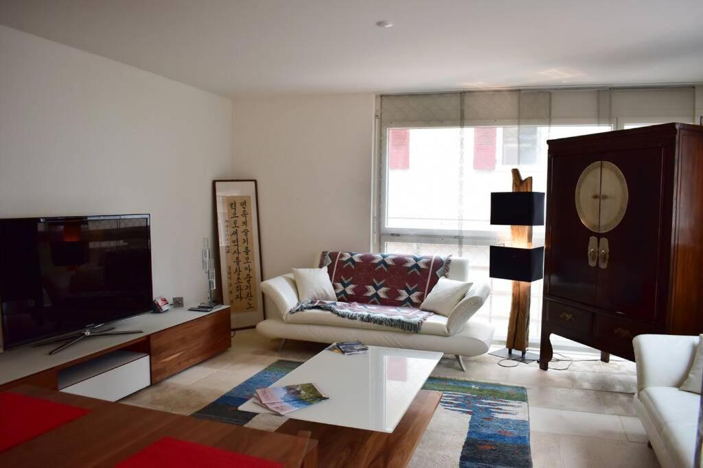 Modern Apartment 모던 펜션 Interlaken Ngoại thất bức ảnh